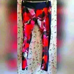 EUC Athleta Mystique Red & Blue Yoga Exercise Gym Capri Legging Pants SZ XS